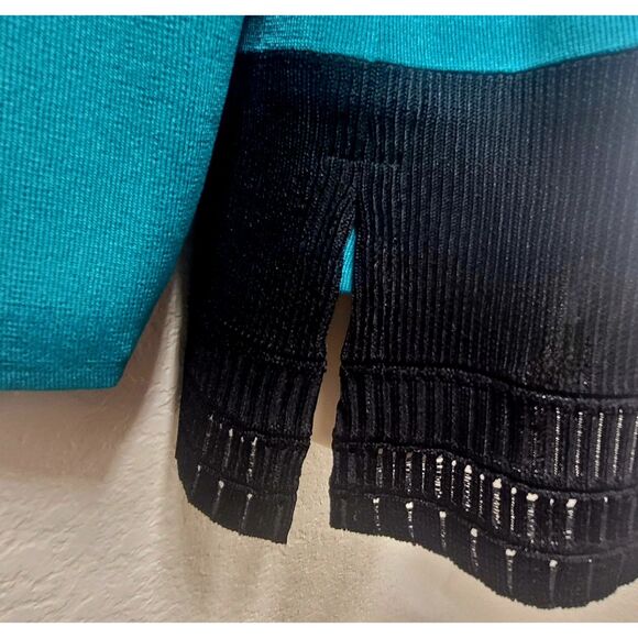 Misook 2 pc set Tea Jacket & Tank - Cardigan Twin Set  Small/Medium EUC - Picture 7 of 11